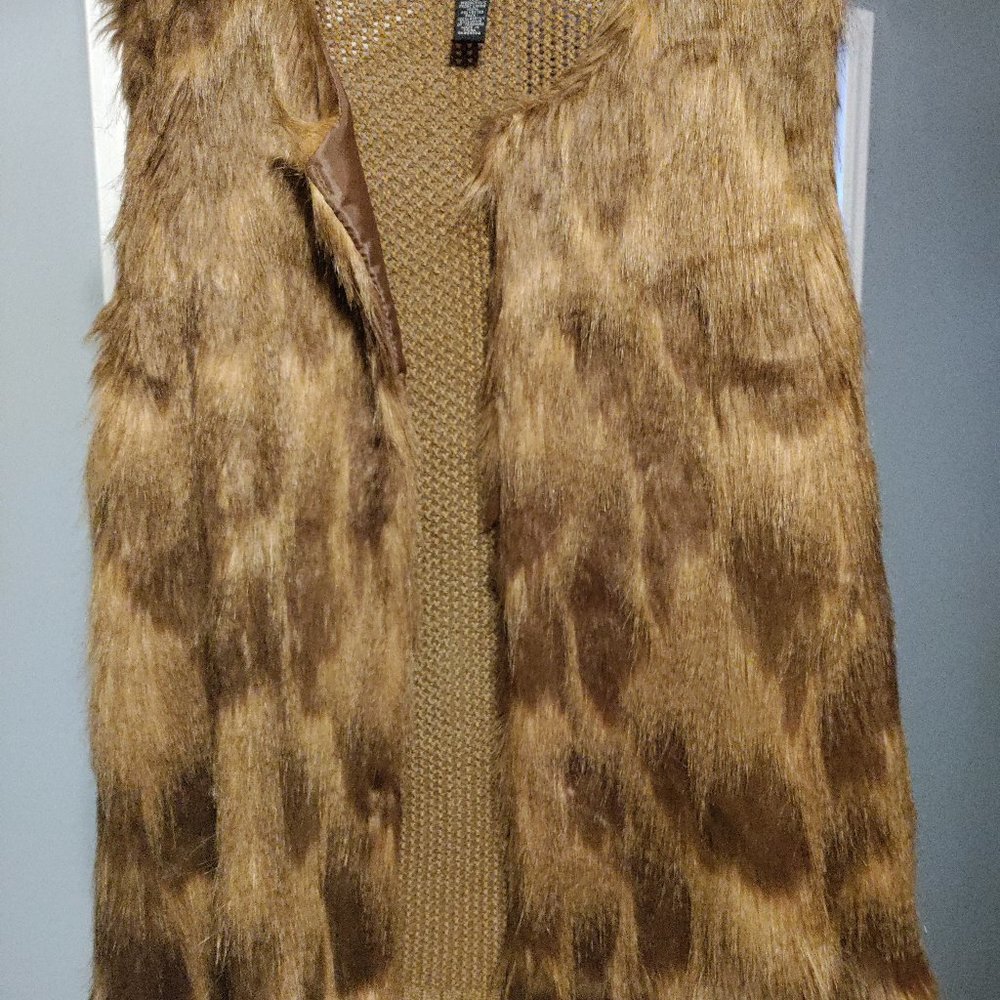 Ladies tan and brown vest